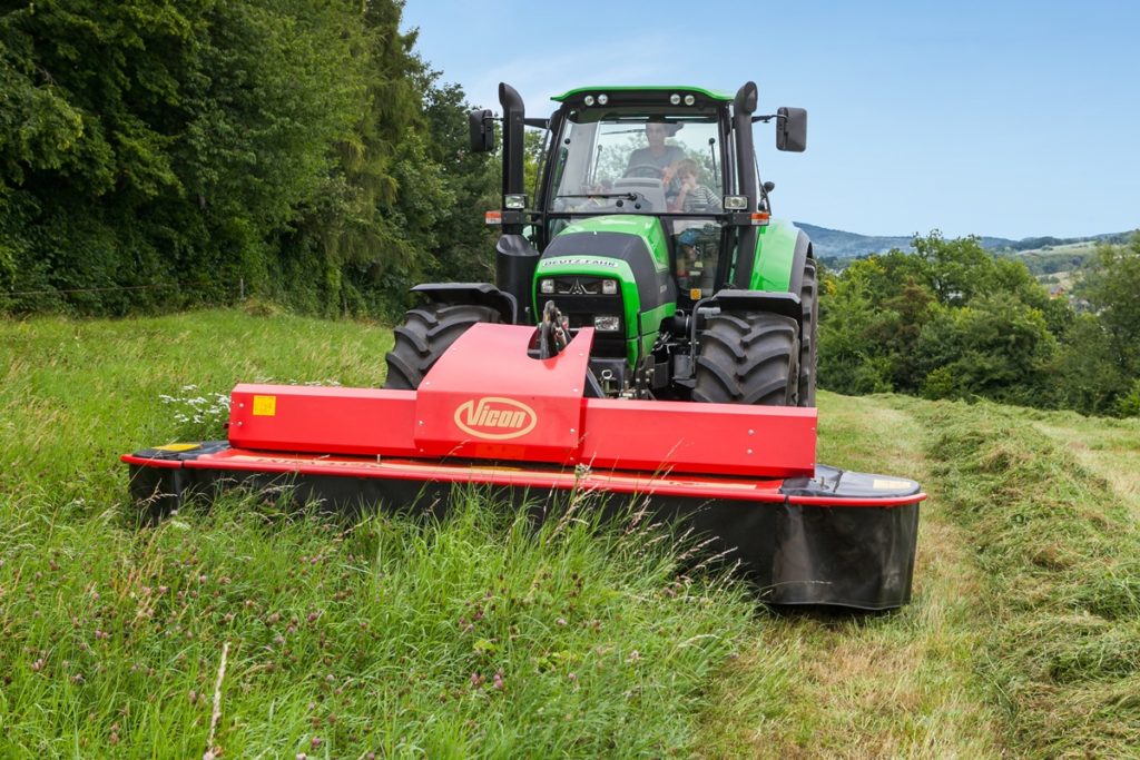 Wohlmannstetter Landtechnik setzt auf VICON Futtererntetechnik